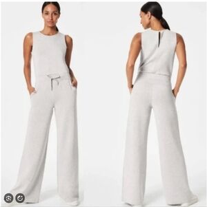 NWT Spanx AirEssentials Sleeveless Jumpsuit Light Heather Grey - 1X Tall